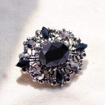 Zware Industrie Luxe Exquise Temperament Zwarte Strass Hoge Kwaliteit Steen Barok Retro Paleisstijl Prachtige Broche gray
