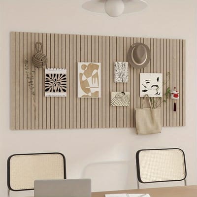 Groot vilten prikbord, 120 x 60 cm, zelfklevend, decoratief memobord, vilten bord, opvouwbaar fotobord, mededelingenbord voor kantoor, keuken, bruin