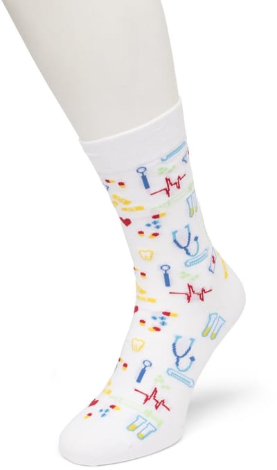 Bonnie Doon Dames Sokken met Dokters Print maat 36/42 Wit - Thema Sokken - Ziekenhuis - Dokter - Cadeau Sokken - Zacht Katoen met Gladde Teennaad - Comfortabel - Perfect Cadeau - White - BD041123.103