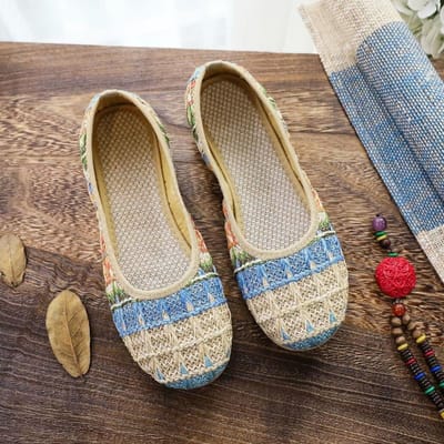 Dames oude Beijing stoffen schoenen Moederschoenen Werk zachte bodem Antislip platte schoenen Middelbare leeftijd Zomer en herfst borduurschoenen 40 kameel
