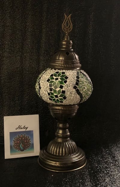 Turkse sfeerlamp - handgemaakt mozaïek nachtlamp - E14 LED inbegrepen - groen en wit - uniek design