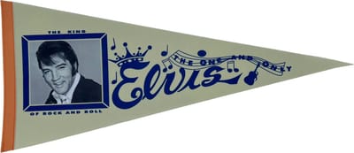 Elvis Presley - Elvis flag - Presley vaantje - Elvis Presley USA - Presley flag - Elvis - elvis the pelvis band - Elvis logo - Muziek - Vaantje - USA - Sportvaantje - Wimpel - Vlag - Pennant - 31*72 cm