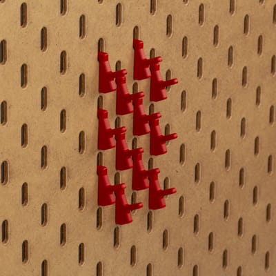 12x Naaispoelhouder - Enkelvoudig - Past op IKEA Skadis pegboards - Rood - Verticaal design - Set