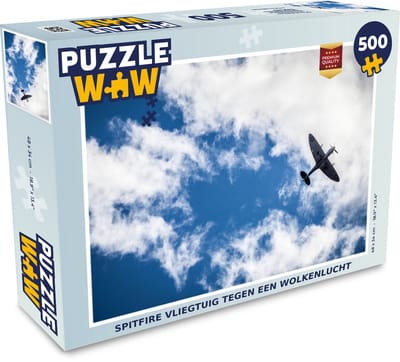 Puzzel Spitfire vliegtuig tegen een wolkenlucht - Legpuzzel - Puzzel 500 stukjes