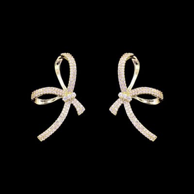 Victoria Valenza Goudkleurige grote strik oorbellen met zirkonia stenen – Oorbellen dames – Oorbellen – Oorbellen goud – Gouden oorbellen – Gouden oorbellen dames – zirkonia stenen