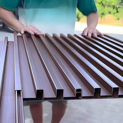 Dakplaten - Golfplaten Gevelpanelen - Dak Renovatie - Sterk Draagvermogen - 0.4mm Dikte 1000mm Breed - Grijs Bruin