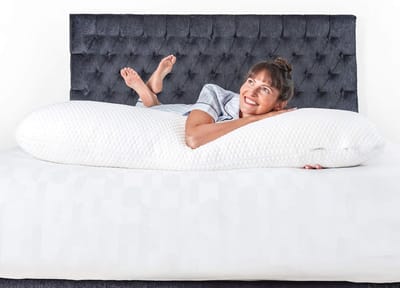 Groot Lichaamskussen voor Volwassenen – Ideaal voor Zijslaapkussen en Volledige Lichaamsondersteuning – Traagschuim en Tencel Hoes, 50 x 137 cm