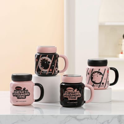 Huishoudpakstel Paar Waterbeker Braambes Framboos met Deksel Cartoon Reliëf Spiegelbeker Kantoor Drinkmok Klein Cadeau 460ML white