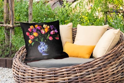 Sierkussen Buiten - Tulpen - Kleuren - Hout - Vaas - 60x60 cm - Weerbestendig