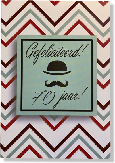 Hoera 70 Jaar! Luxe verjaardagskaart - 12x17cm - Gevouwen Wenskaart inclusief envelop - Leeftijdkaart