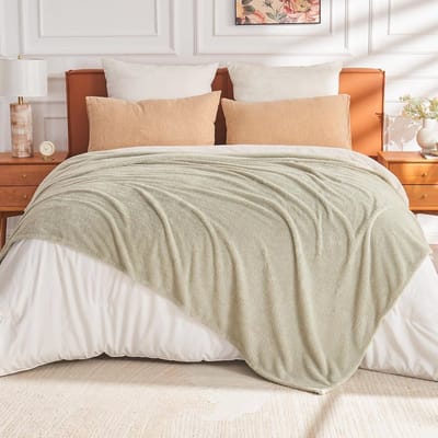 Zachte Sherpa Fleece Deken - Warme en Gezellige Dekens voor Bed, Bank en Fauteuil - Saliegroen 130 x 150 cm