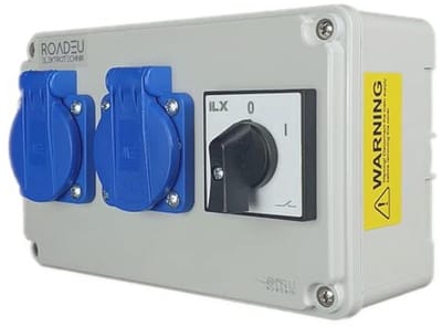 Stroomverdeler met Hoofdschakelaar - 2x 230V Schuko Contactdoos - IP44 Veilig en Betrouwbaar voor Werkplaats en Garage