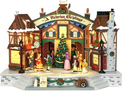 Lemax - A Christmas Carol Play -  With 4.5v Adaptor - Kersthuisjes & Kerstdorpen