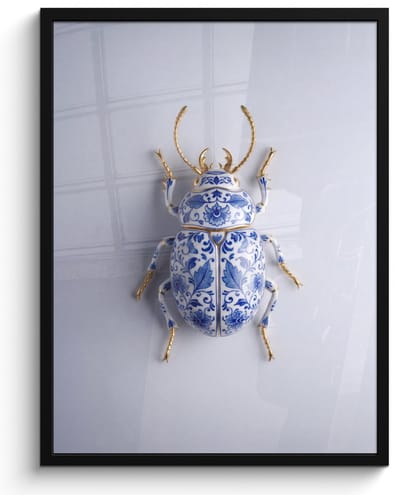 Poster in lijst - Fotolijst 60x80 cm - Posters - Kever - Delfts - Blauw - Goud - Posterlijst zwart - Decoratie - Wanddecoratie woonkamer - Muurdecoratie slaapkamer