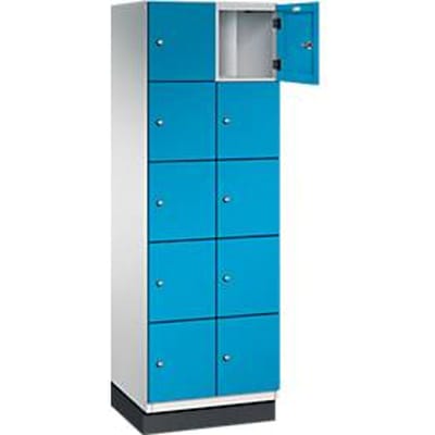 C+P Cambio lockerkast, 2 vakken, 10 vakken, met plint, B 600 x D 525 x H 1980 mm, lichtgrijs/lichtblauw