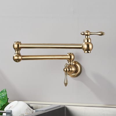 Vouwenbare keukenkraan in geborsteld goud, enkele gat koude gootsteenkraan, draaibare en vouwenbare spuitmond, wandmontage (Geborsteld Goud)