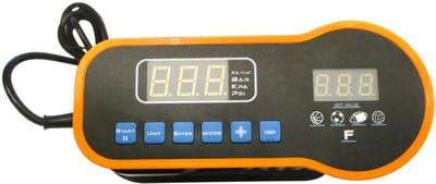 Megaform ballenpomp digitaal met automatische stop en LED display.