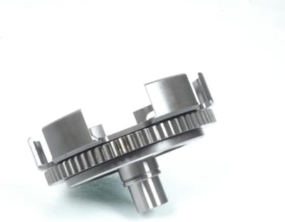 Cloche d embrayage EVOK pour Auto Piaggio 50 Ape Fl-Fl2 1989 à 1995 Pignon 69 dents / Iron Neuf