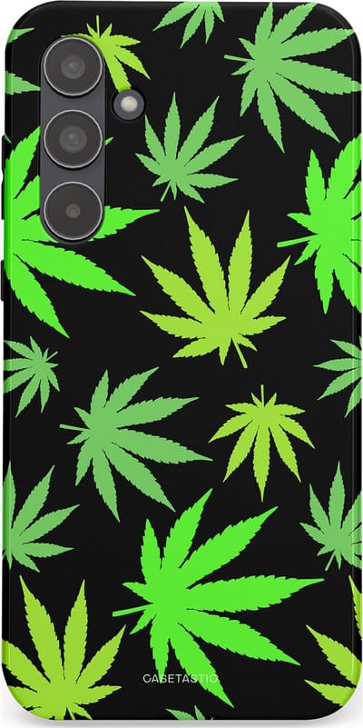 Casetastic Hoesje Geschikt voor Samsung A55 - Stijlvolle Beschermende Duo-layer Case - Cannabis