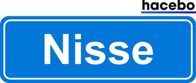 Hacebo - Plaatsnaam Sticker - 29x10 CM - Nisse sticker - Verkeersborden sticker - grappige cadeaus - Nisse