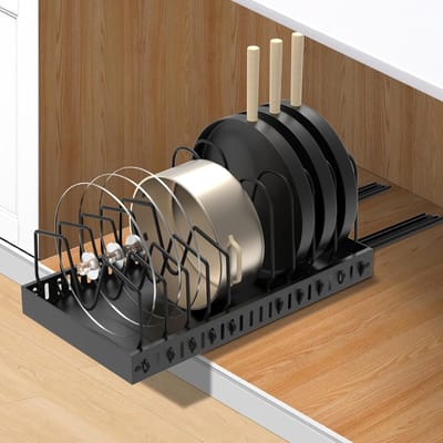 Famanu – Uitschuifbare pannendekselhouder met 10 verstelbare vakken, metalen lade-organizer voor keukenkast, zwart