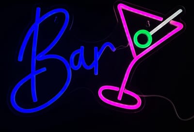 Neon Lamp - Bar Cocktailglas - Dimbaar - Incl. Ophanghaakjes - Neon Sign - Neon Verlichting - Neon Led Lamp - Wandlamp