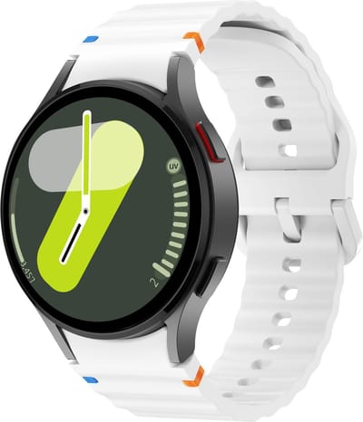 By Qubix - Wave Sportband met aansluitknop - 20mm - Wit - Geschikt voor Samsung Galaxy Watch 7 (40 & 44mm) - Galaxy Watch FE - Galaxy Watch 6 - Galaxy Watch 6 Pro - Galaxy Watch 5 - 5 Pro - Galaxy Watch 4 - 4 Classic