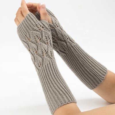 Grijze vingerloze handschoenen - Polswarmer - Gebreide handschoen - Grijs - Warme armwarmer - Met dessin - Vingerloos - Winter accessoire - CHPN