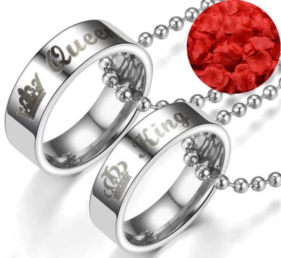 King & Queen Ketting Set + Rozenblaadjes = Valentijn Cadeautje voor Hem en Haar - Valentijnsdag - Valentijn Cadeautje voor Mannen
