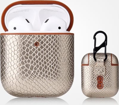 AirPods hoesjes van By Qubix - AirPods 1/2 hoesje PU Leer Slangenleer - Goud Airpods Case Hoesje voor Airpods Airpods 1 Airpods 2 Hoes