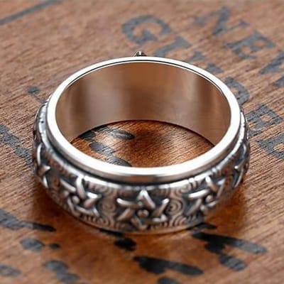 Nieuwe draaibare zilveren ring heren retro creatieve dominante zespuntige ster brede versie Thaise wijsvinger gesloten accessoire 7 brown