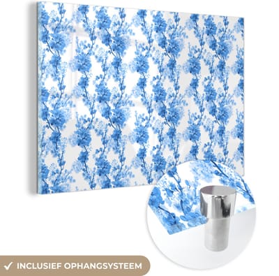 MuchoWow® Glasschilderij 120x80 cm - Schilderij acrylglas - Bloemen - Blauw - Hortensia - Foto op glas - Schilderijen