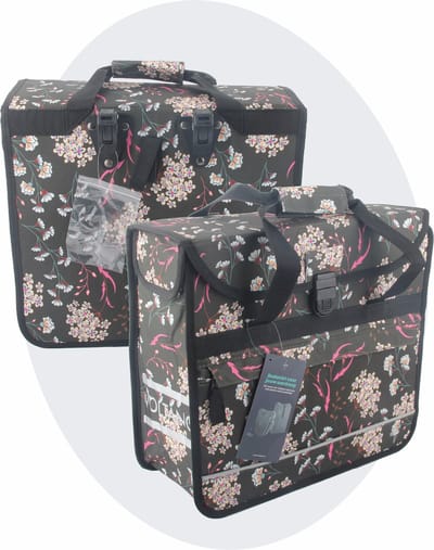 Voltano Enkele Shopper Fietstas - 17 Liter - Pink Elegance - Zwart Met Witte Bloemen - Waterdicht - Luxe Universele Bevestiging
