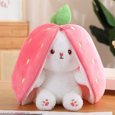 Klikkopers® - Kawaii Kussen - Konijn in een Aardbei 40 cm - Konijn Knuffel - Kawaii Knuffel - Aardbei Knuffel - Squish Knuffel