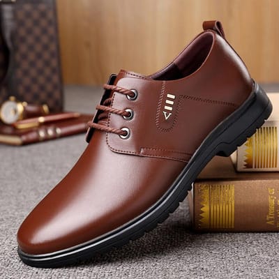 Zakelijke leren schoenen Lente Nieuw Koreaanse versie van Brits Alles-match Mode Casual schoenen Trend Zachte zool Herenschoenen Werkschoenen 44 brown