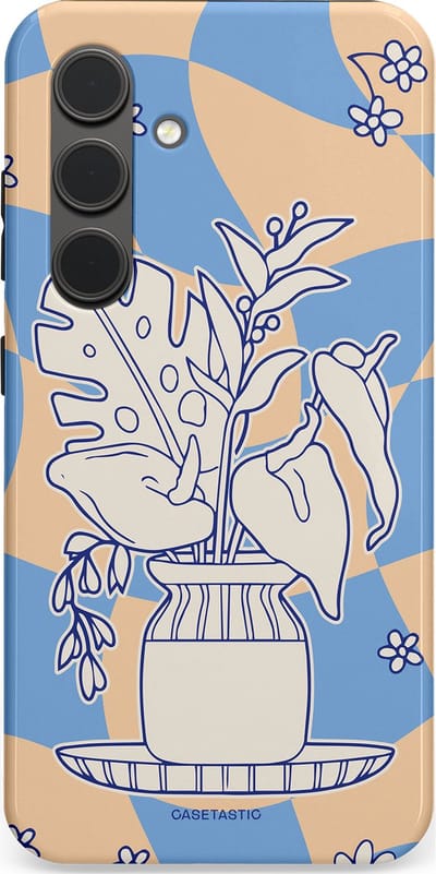Casetastic Hoesje Geschikt voor Samsung S24 - Stijlvolle Beschermende Duo-layer Case - Bosje vol blauw