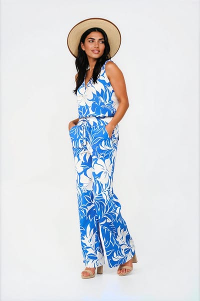 MI PIACE - Travel Broek Straight Tropical Hibiscus Print 202433 Nautic Blue - Maat : L