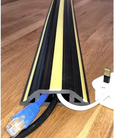 Vloerkabelbeschermer - Kabelgoot Rubber - Voorkom Struikelen - Gele Veiligheidsstrepen - 2 Meter - Zwart