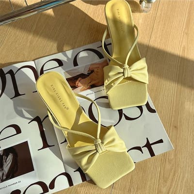 Zomer Dames 3cm Hoge Hakken Slippers Mode Elegante Vlinder Strik Sandalen Lage Hakken Slippers Geel Wit Feest Dames Schoenen 38 geel