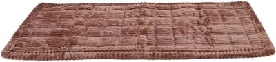 Tbest Auto Achterbank Hondenbedmat Wasbaar Comfortabel Zacht Antislip Huisdiermat voor Auto's Vrachtwagens SUV's Flanel Katoen 24,8x 54 in (Donker bruin)