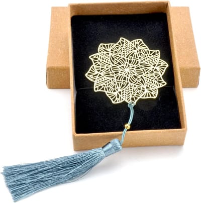 Persoonlijke metalen boekenlegger met kwast, mandala bloemen ontwerp, ideale cadeau voor tieners en boekenliefhebbers, inclusief geschenkdoos