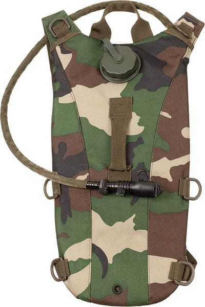 MFH Drinkrugzak, met TPU-blaas, "Extreme", 2,5 l, Woodland camo