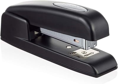 Halve strip zakelijke nietmachine - capaciteit 25 vel - zwart