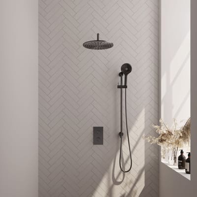 Brauer Gunmetal Carving thermostatische inbouw regendouche 3-weg omstelling SET 46 met 30 cm douchekop en gebogen muurarm en 3-standen handdouche en doucheslang en geïntegreerde glijstang gunmetal geborsteld PVD