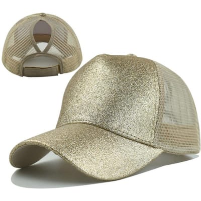 - Baseballpet van pailletten en mesh met zichtbare paardenstaart. Verkrijgbaar in Meerdere Kleuren en Geschikt voor de Zomer. One Size beige