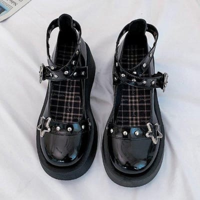 Mary Janes Schoenen Dames Lolita Schoenen Stergesp Gekruiste Platform Schoenen Lakleer Meisjesschoenen Nieten Casual Schoenen Vrouw 37 zwart
