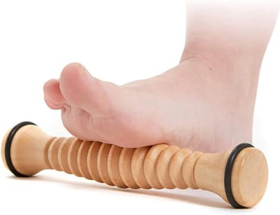 Houten Voetroller - Massage Roller - Voetontspanning - Acupressuur Stimulatie - 21 cm - Houtkleur