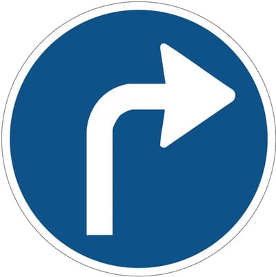 Verplichte rijrichting rechts bord - D5R | gecoat dibond materiaal | 10 cm