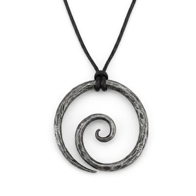 Zilverkleurige spiraal hanger ketting met koord voor heren en dames – ronde vorm – fantasy stijl – verstelbaar