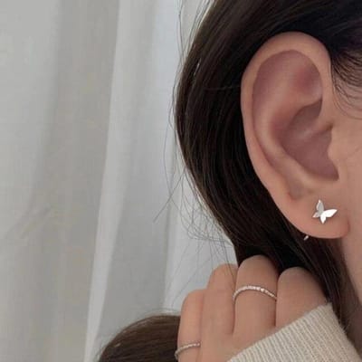 1pc Nouvelle Boucle d'Oreille Papillon Coréenne Femme Design Unique Exquis Créatif Crochets d'Oreille Tempérament Doux et Simple Bijoux Étudiants brown